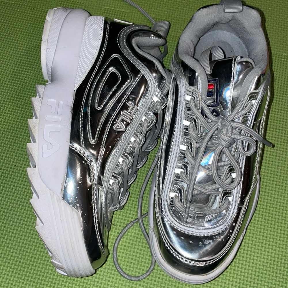 Silver Filas